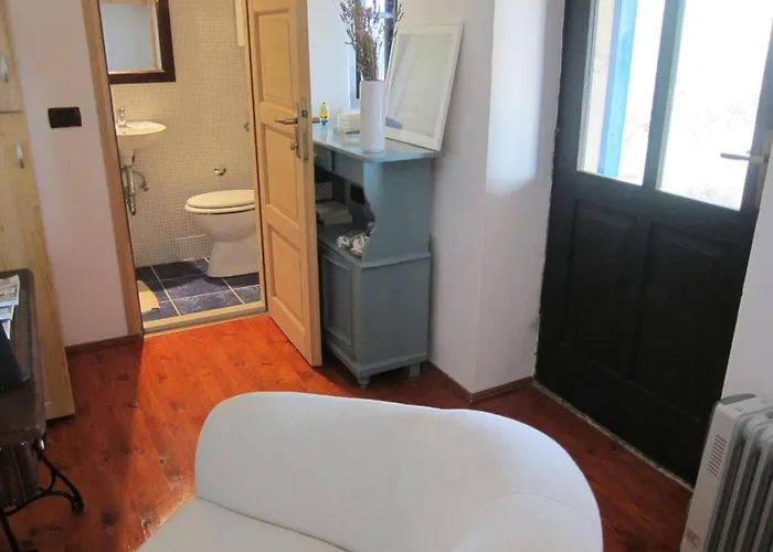 Bella - Two Bedroom House