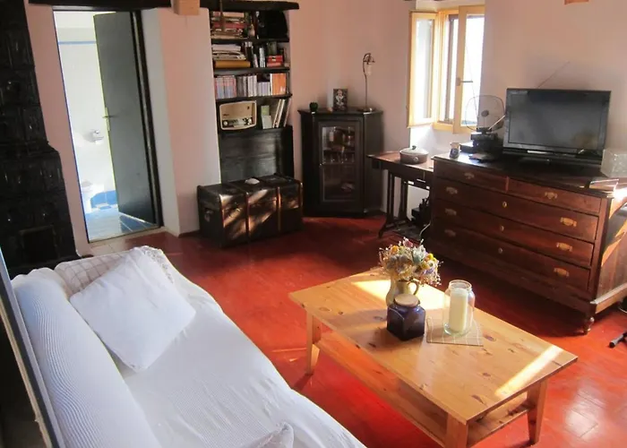 Bella - Two Bedroom House * Grožnjan