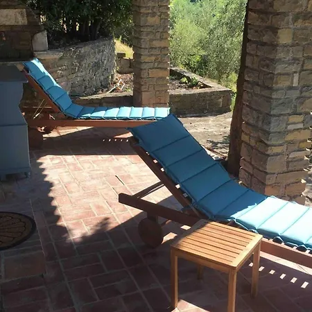 Bella - Two Bedroom House Holiday home