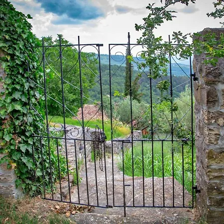 Bella - Two Bedroom House